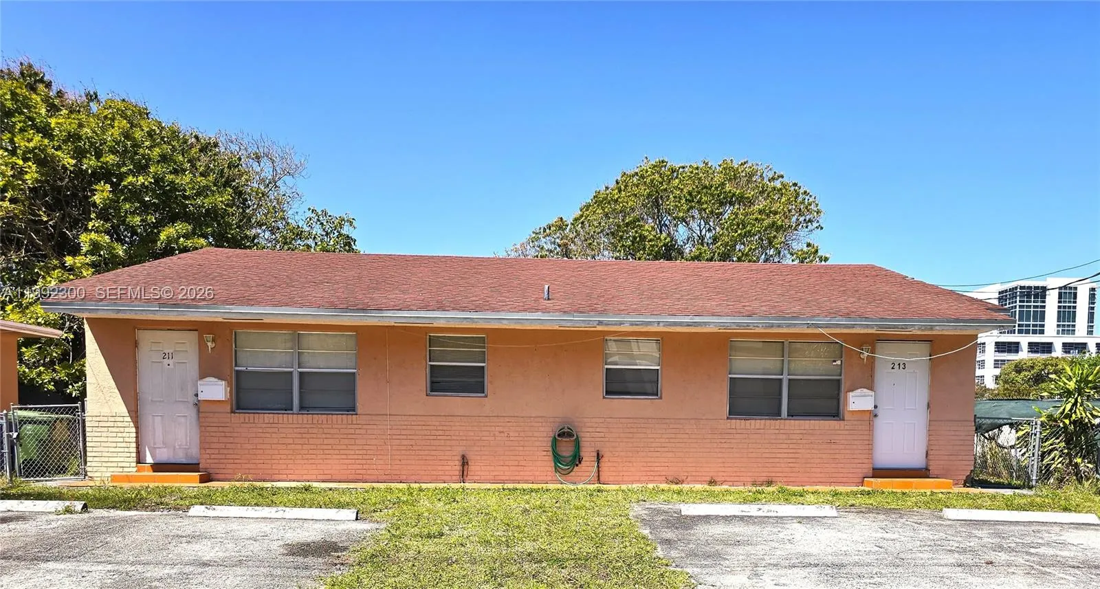 for sale at 211 SE 10th St, Hallandale Beach FL 33009