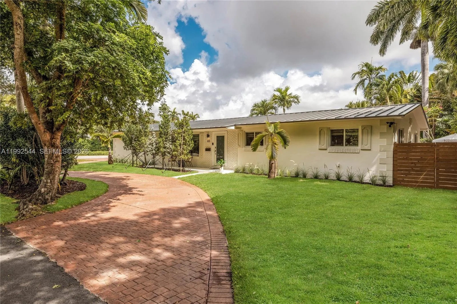 615 NE 115th St, Biscayne Park FL 33161