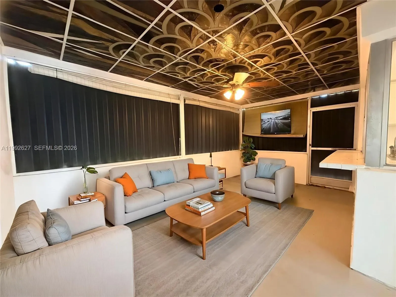 4900 NW 53rd Ct, Tamarac FL 33319