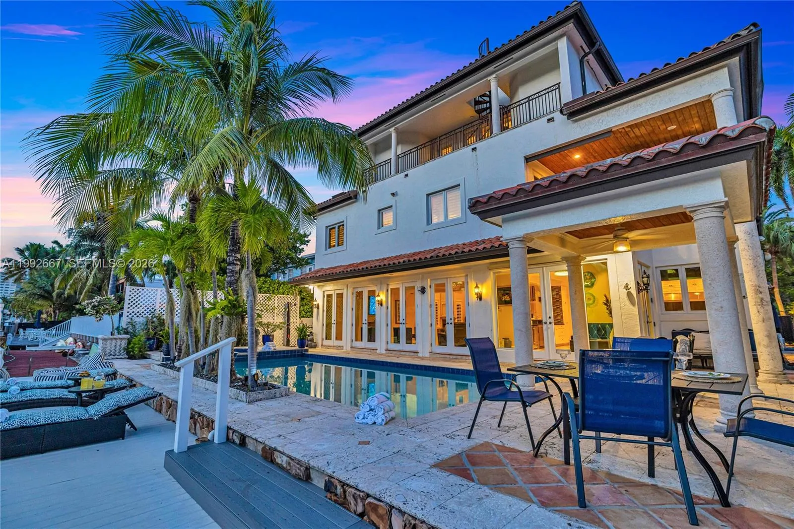 625 SE Poinciana, Fort Lauderdale FL 33301