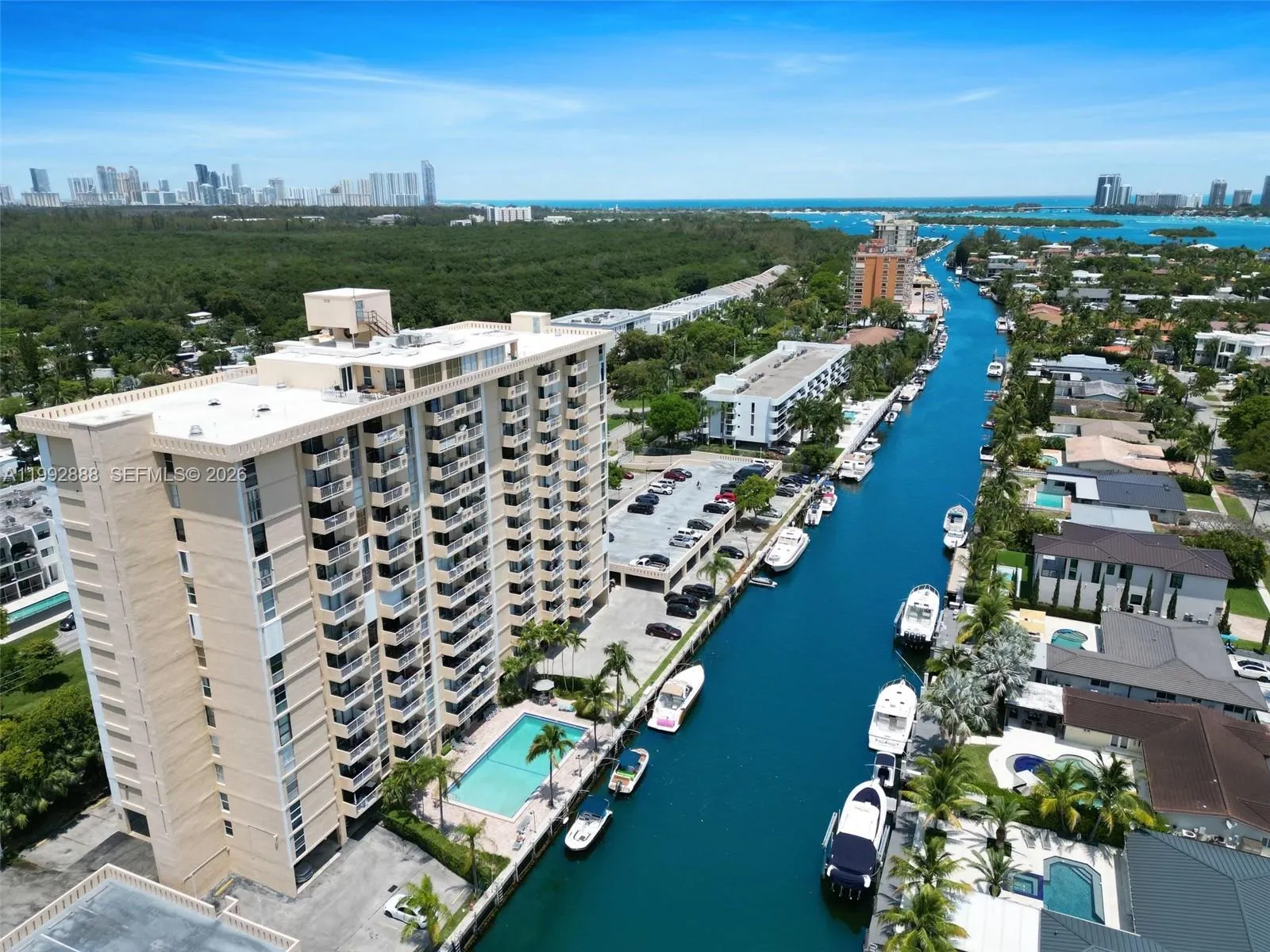 1 bedroom 1 bath for sale at 2350 NE 135th St # 1101, North Miami FL 33181