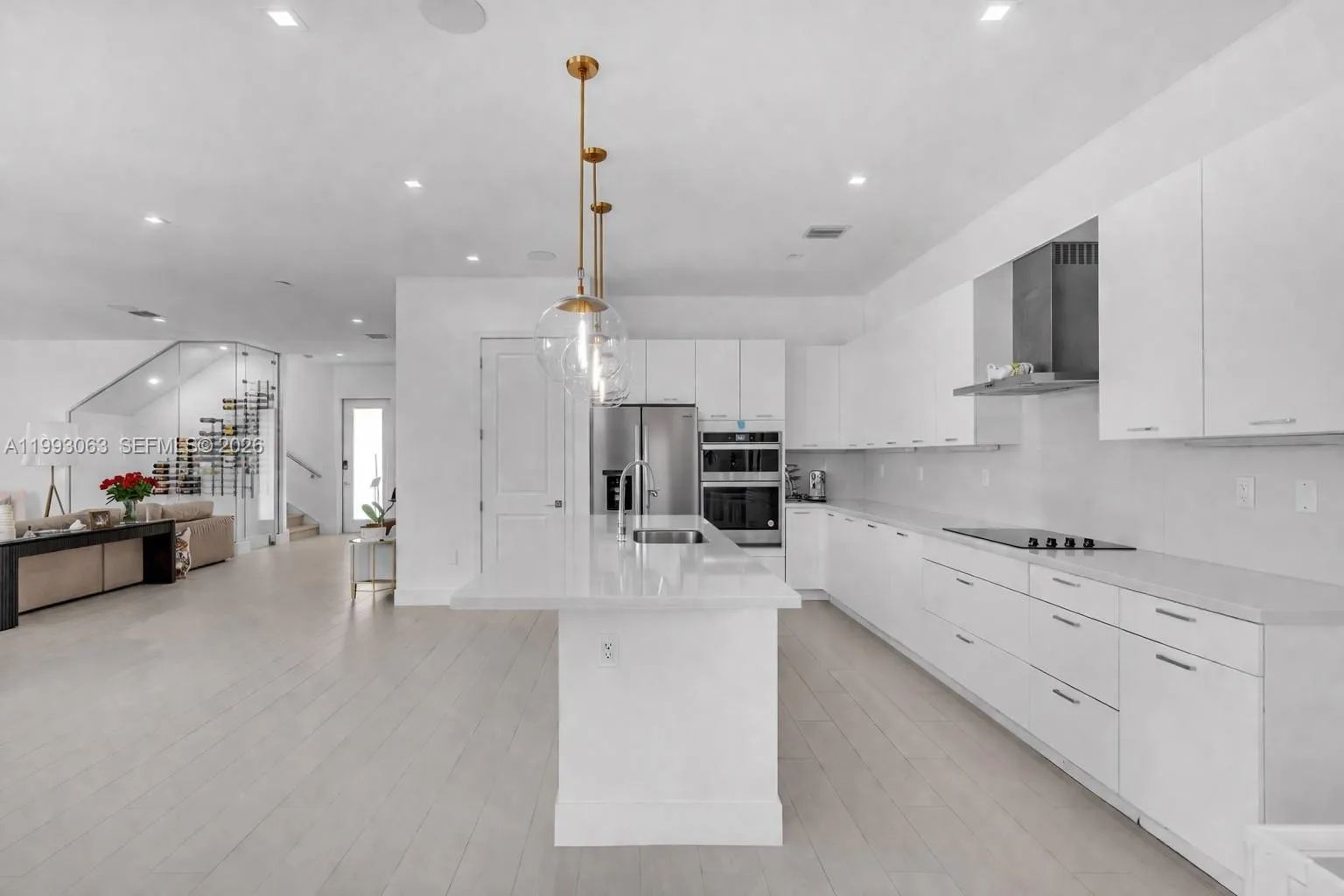 8019 NW 46th Ter, Doral FL 33166