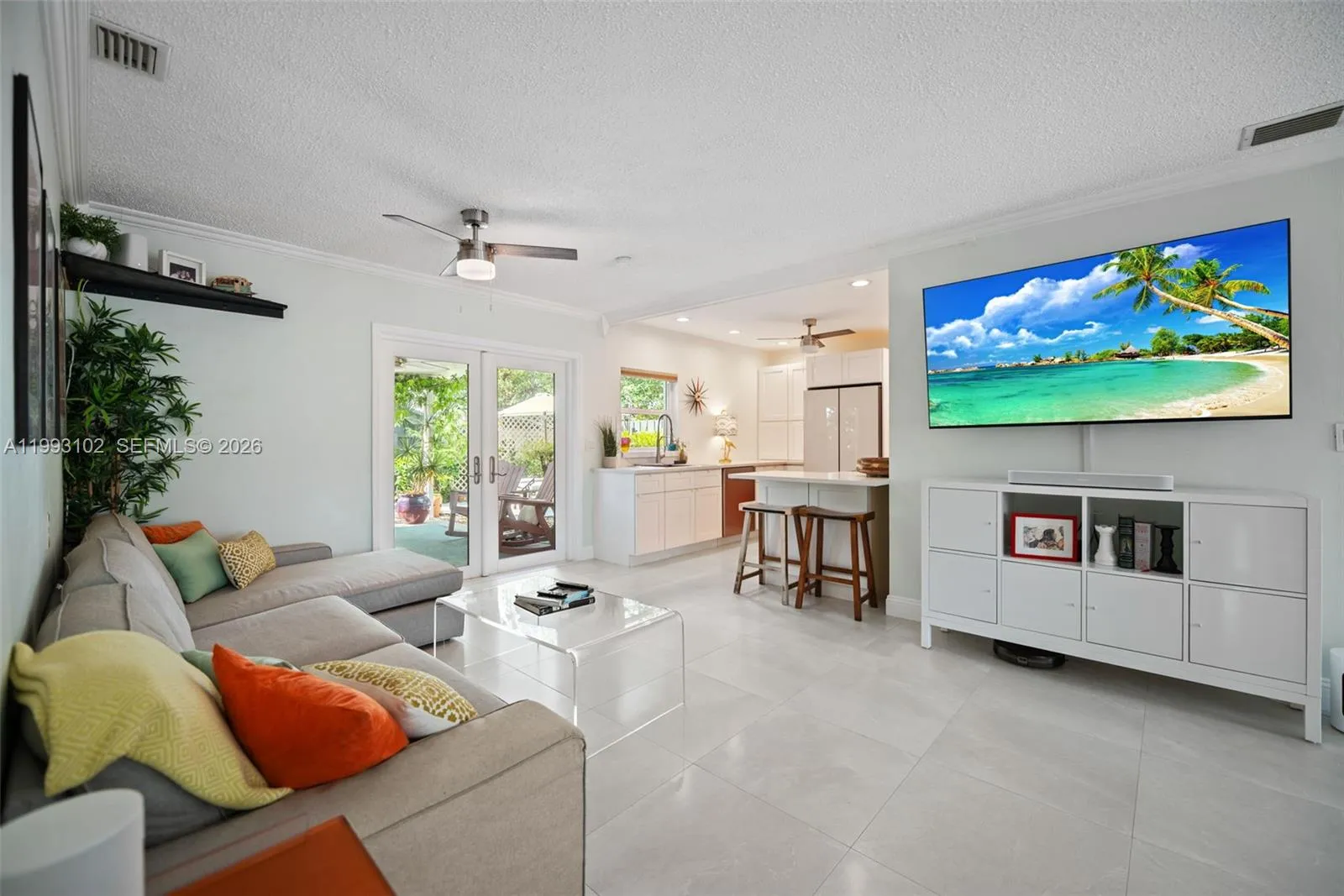 350 NE 59th St, Oakland Park FL 33334