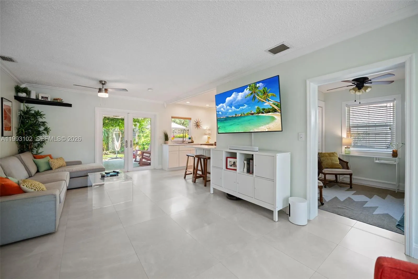 350 NE 59th St, Oakland Park FL 33334