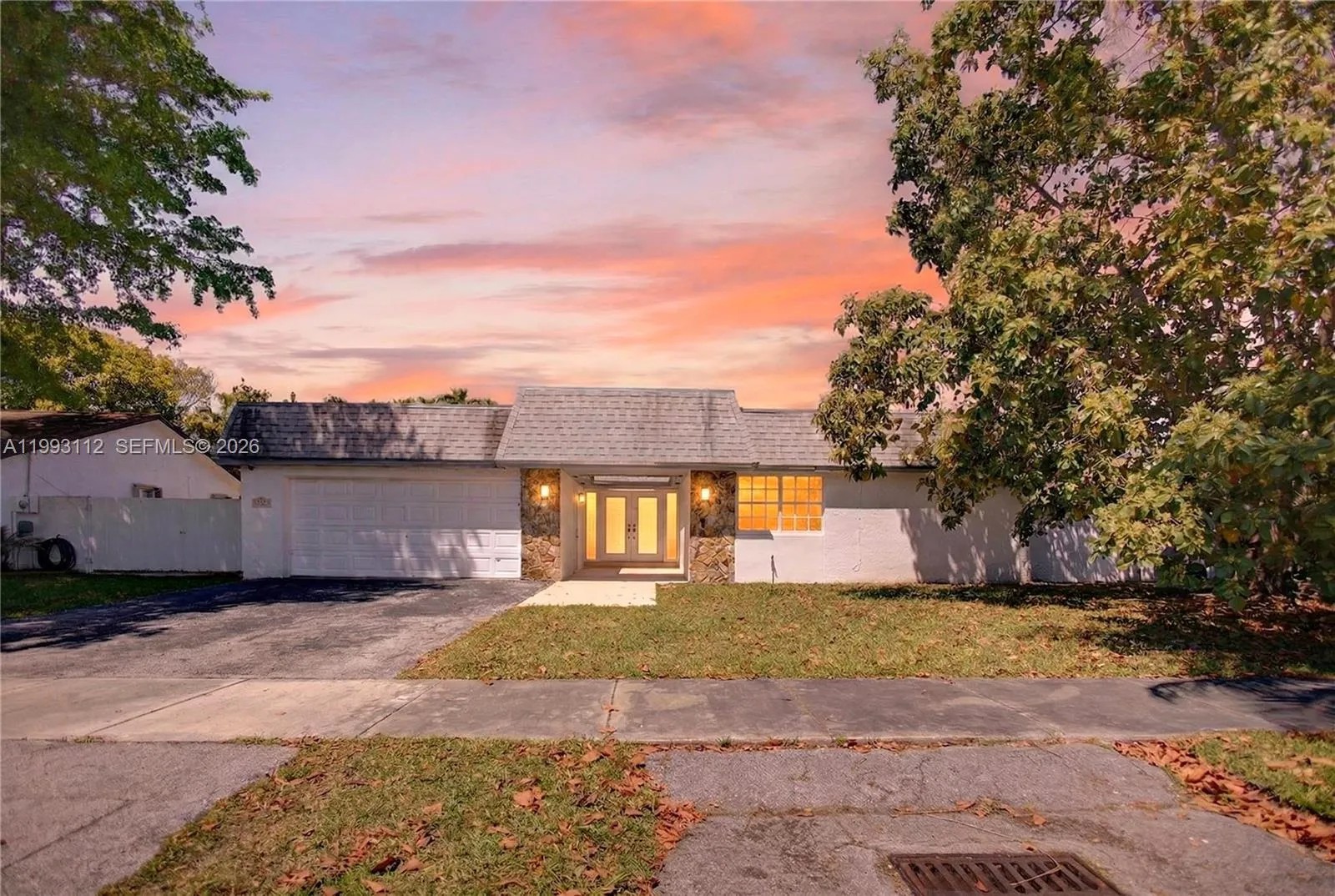 4 bedroom 2 bath for sale at 13471 SW 99th Ter, Miami FL 33186