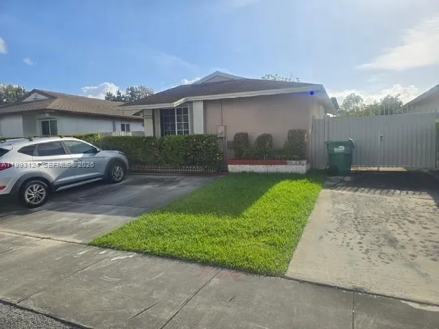 3 bedroom 2 bath for sale at 19301 SW 123rd Ave, Miami FL 33177