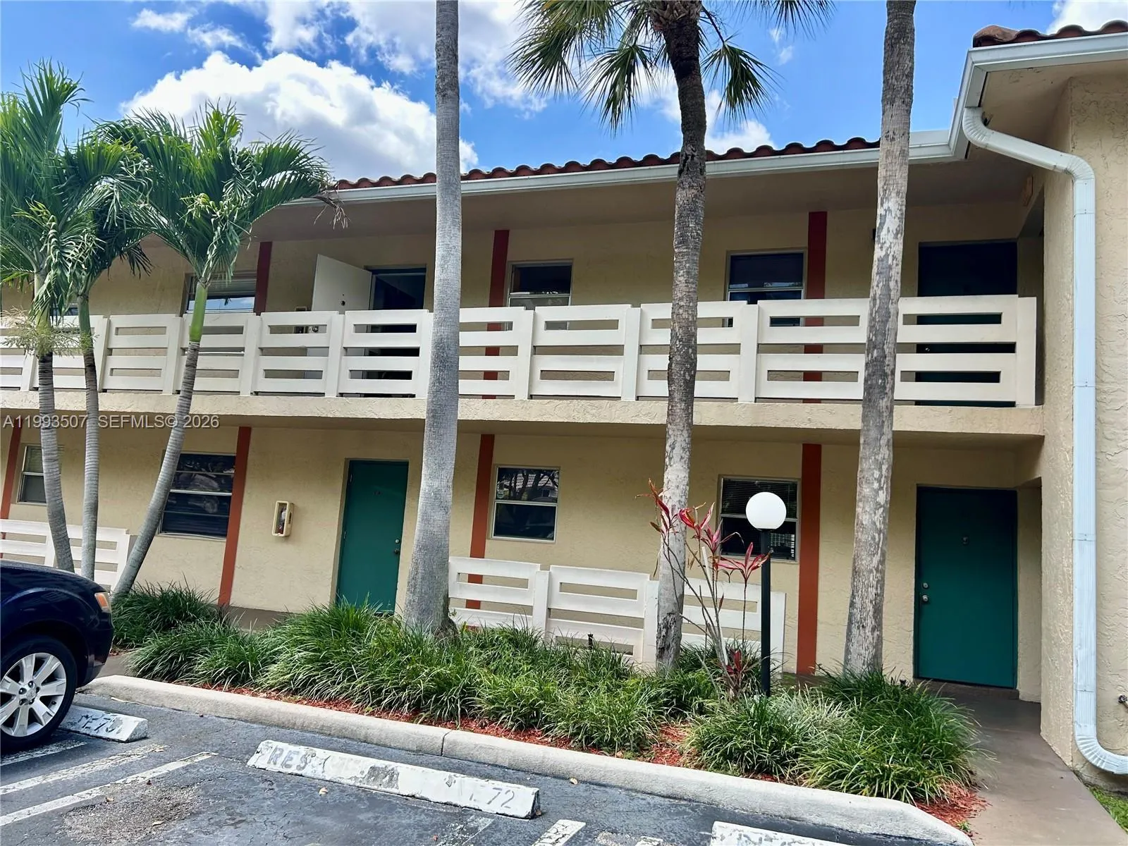 3282 NW 102nd Ter, Coral Springs FL 33065