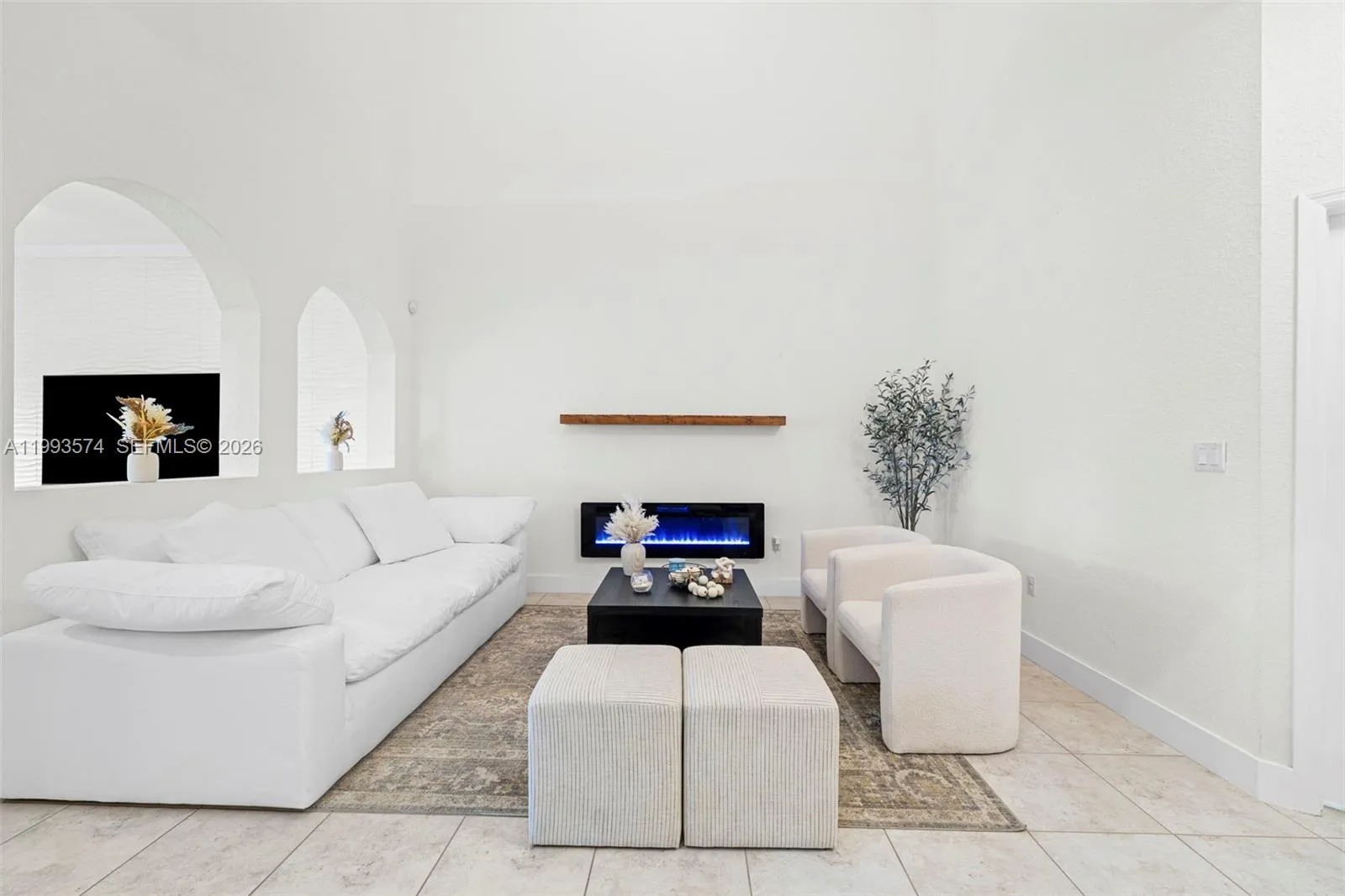 2338 SE 16th Ter, Homestead FL 33035