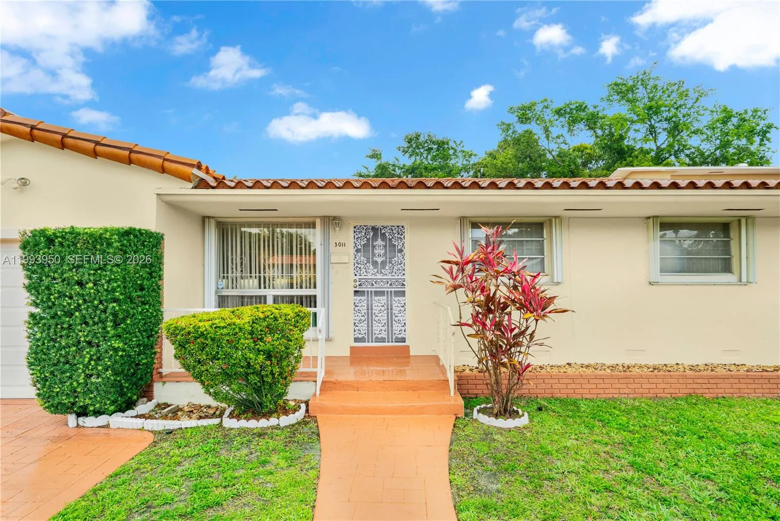 3011 NW 69th Ter, Miami FL 33147