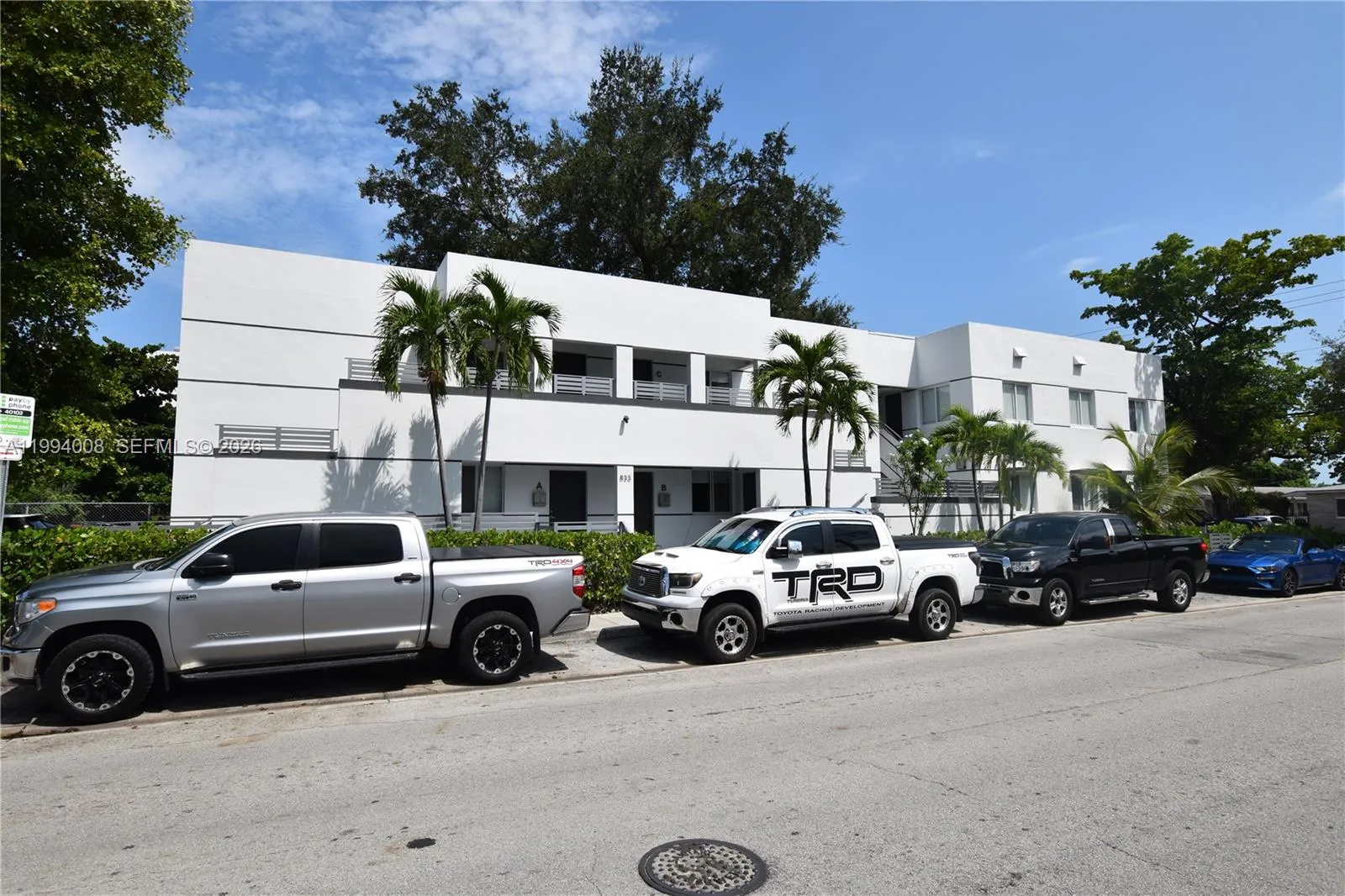 835 SW 8th Ave, Miami FL 33130