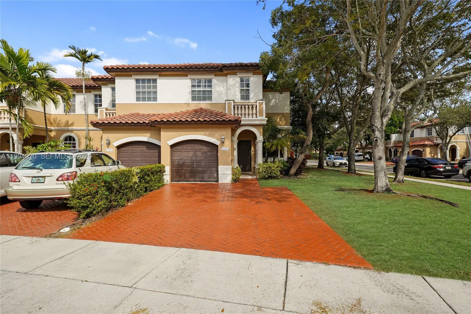 3 bedroom 2 bath for sale at 12763 SW 50th st, Miramar FL 33027