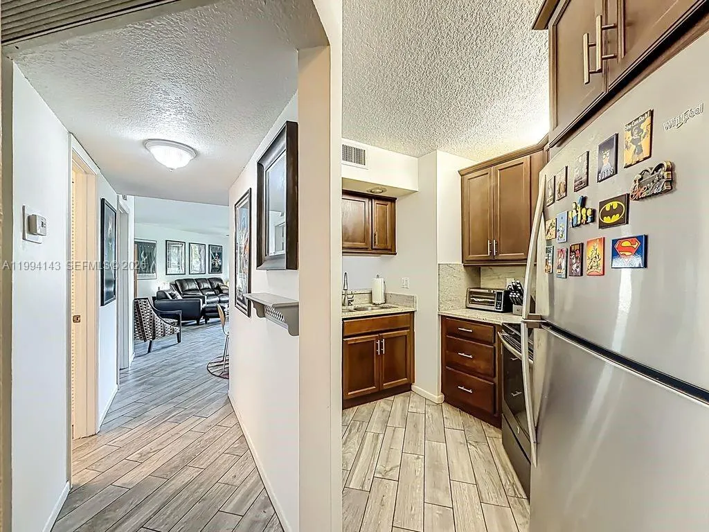 10401 W Broward Blvd # 302, Plantation FL 33324