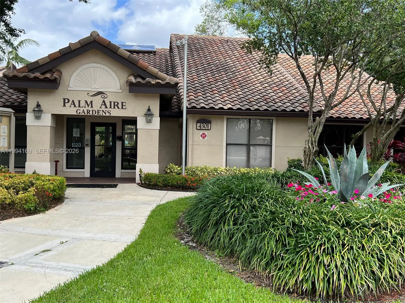 4221 W Mcnab Rd # 27, Pompano Beach FL 33069