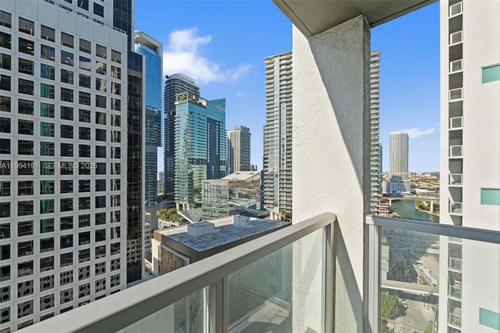 500 Brickell Ave # 2510, Miami FL 33131
