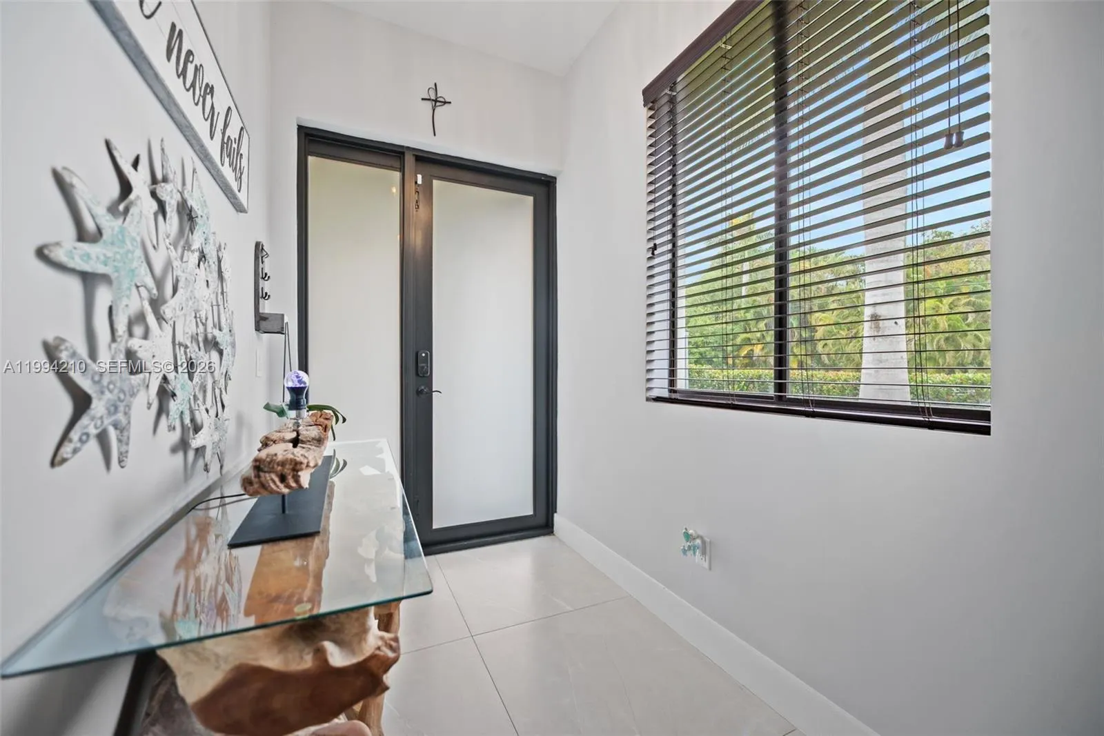 3242 SW 44th St, Dania Beach FL 33312