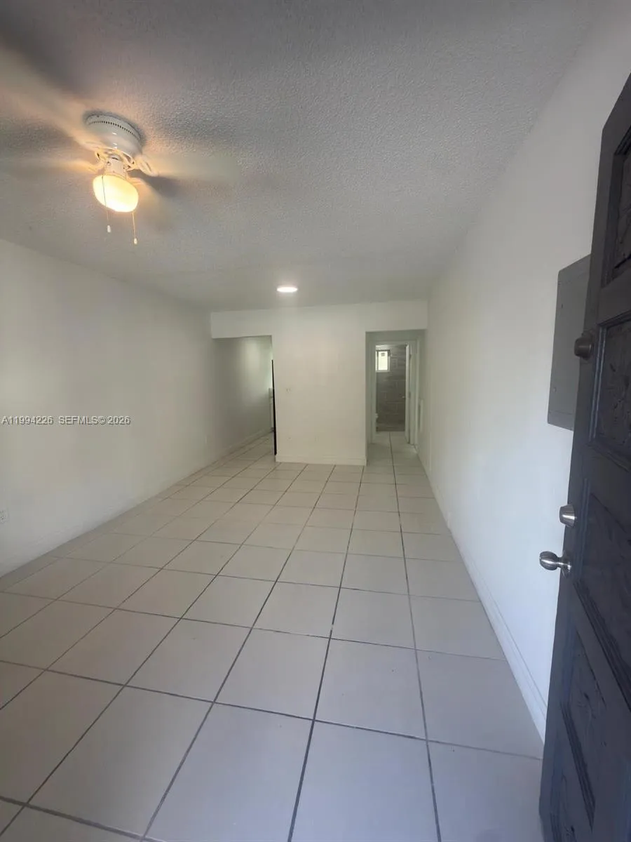 2622 NW 24th St # 3B, Miami FL 33142