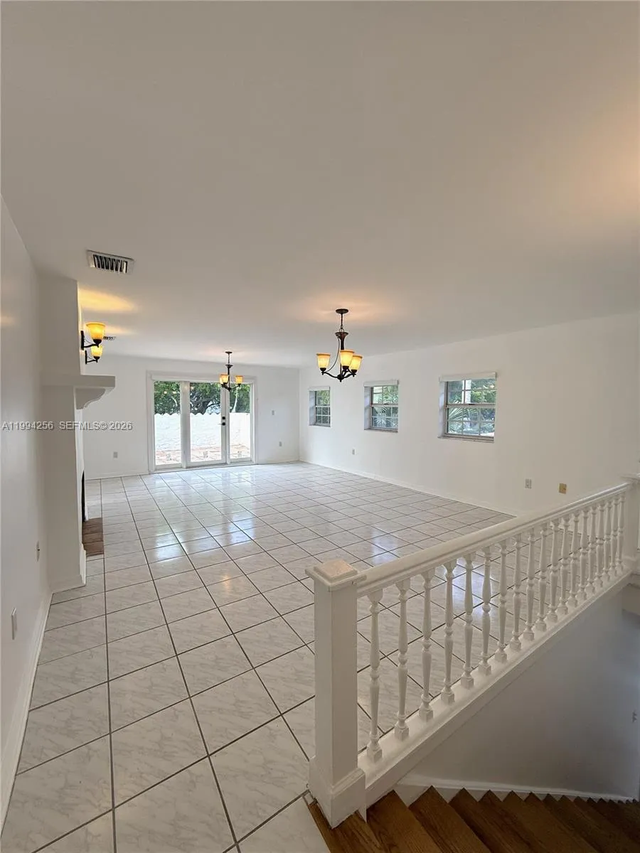 502 Madeira Ave # A, Coral Gables FL 33134