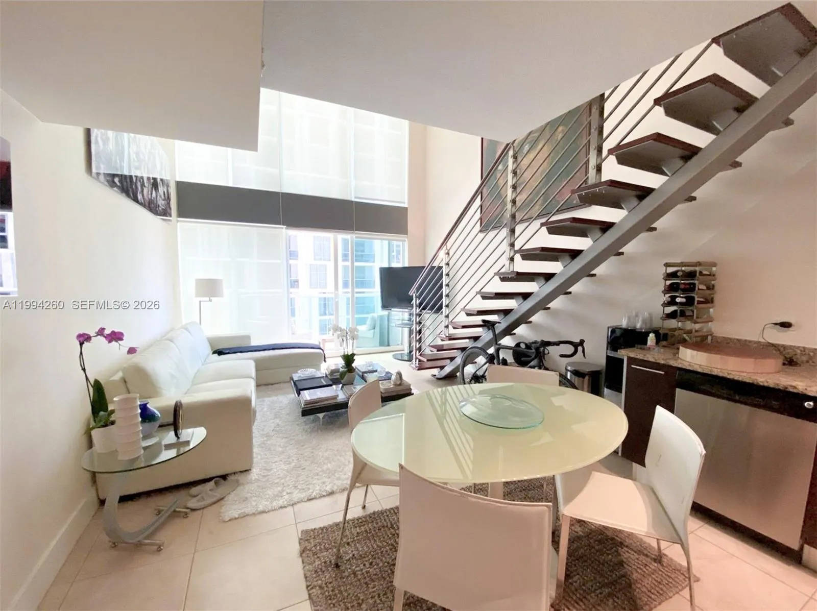 41 SE 5th St # 1006, Miami FL 33131