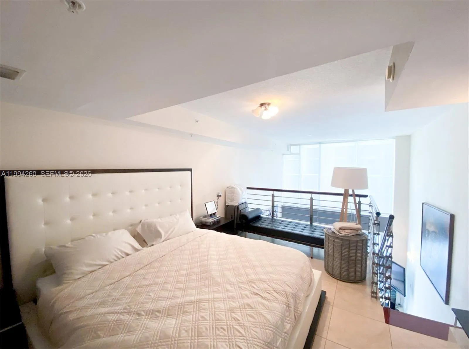 41 SE 5th St # 1006, Miami FL 33131