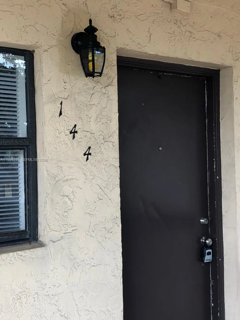 144 NW 91st Ave, Pembroke Pines FL 33024