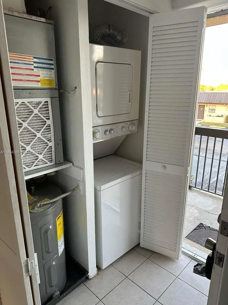 144 NW 91st Ave, Pembroke Pines FL 33024