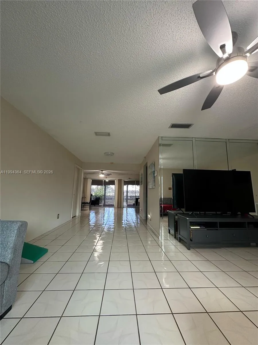4801 NW 13th Ave, Deerfield Beach FL 33064