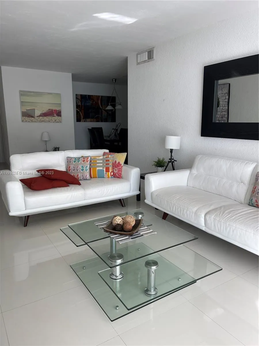 3801 S OCEAN DR # 7X, Hollywood FL 33019