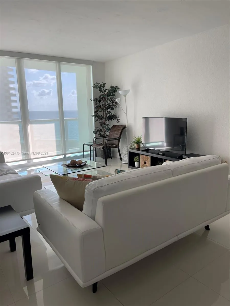 3801 S OCEAN DR # 7X, Hollywood FL 33019