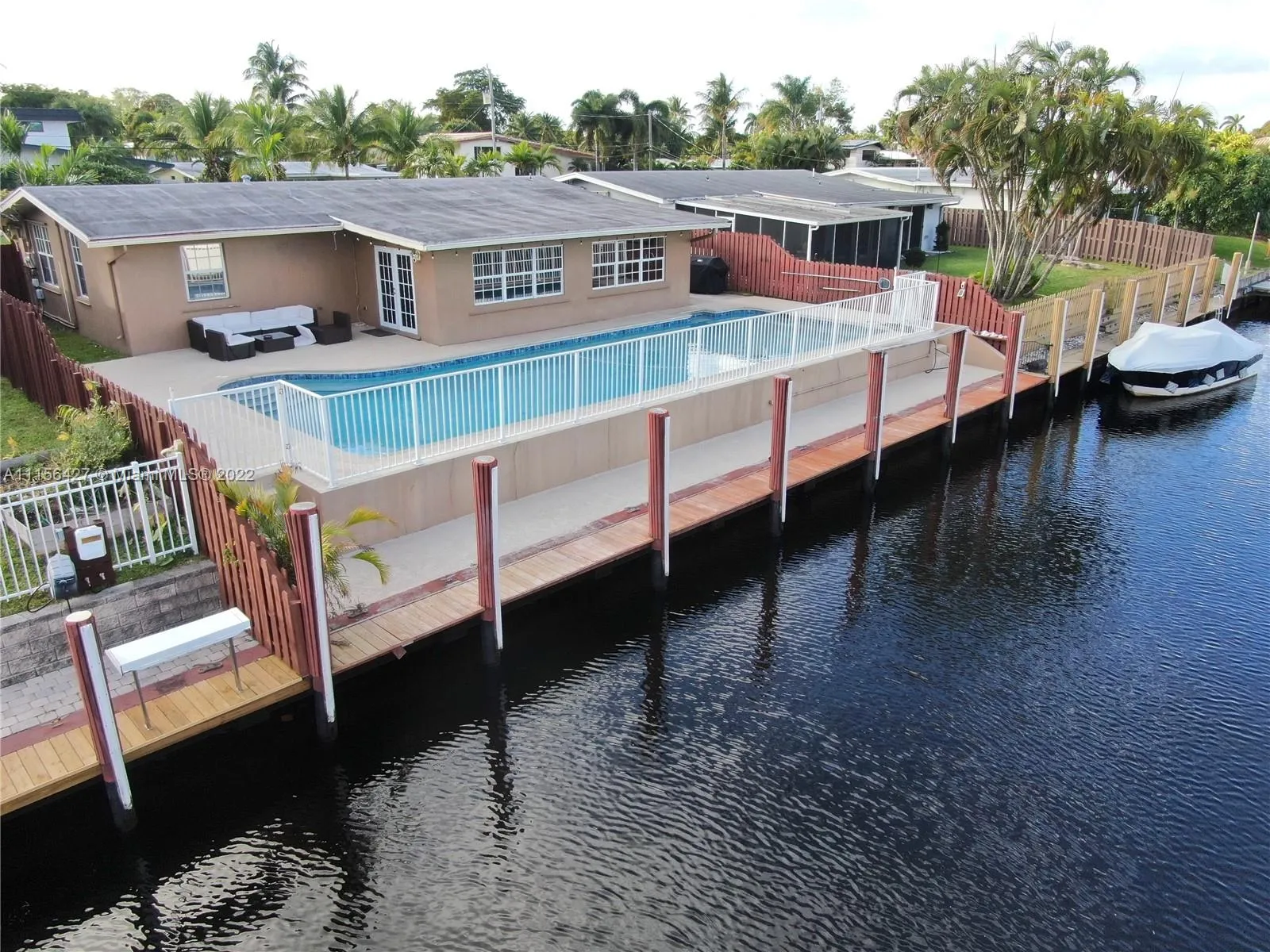 2624 Nassau Ln, Fort Lauderdale FL 33312