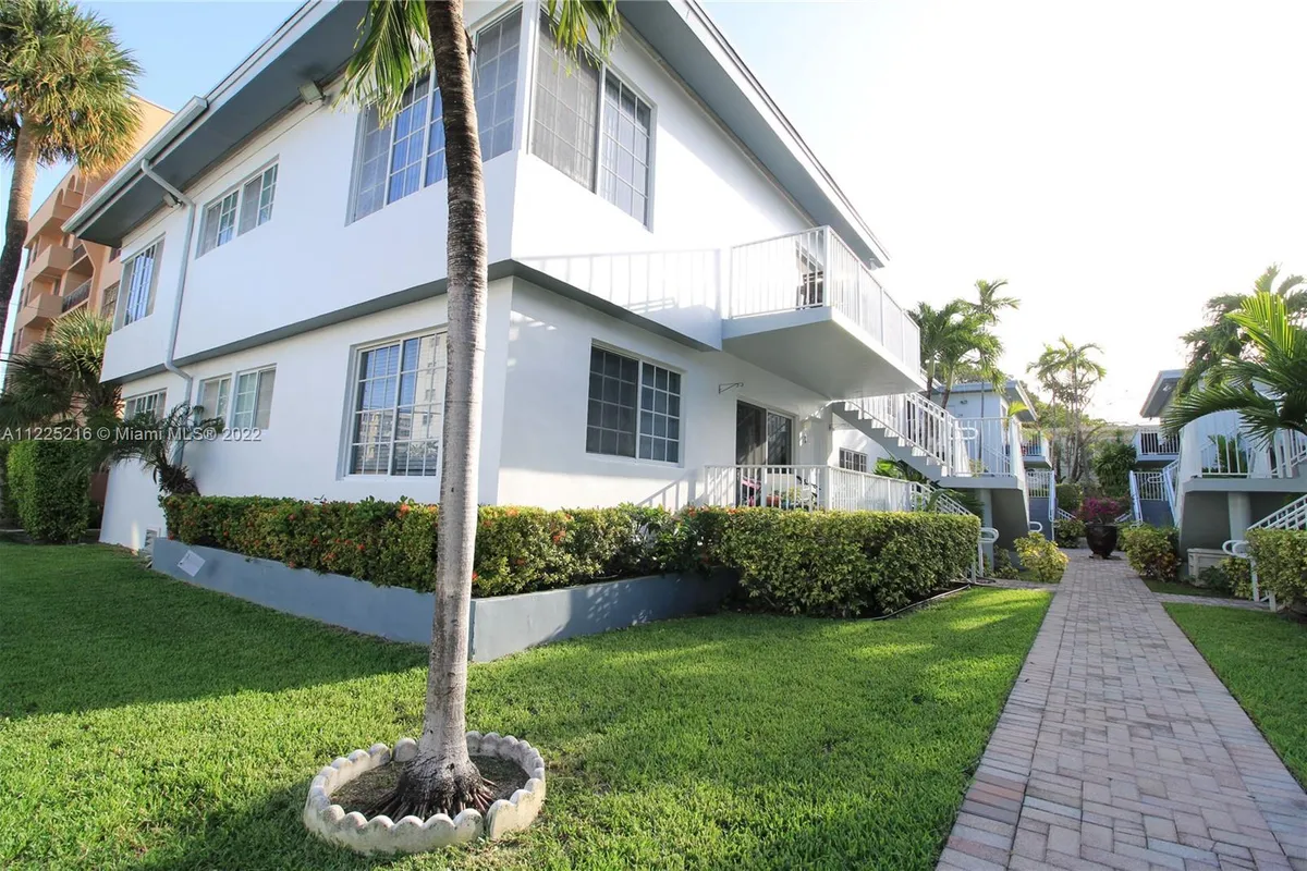 9260 Bay Harbor Ter # 22, Bay Harbor Islands FL 33154