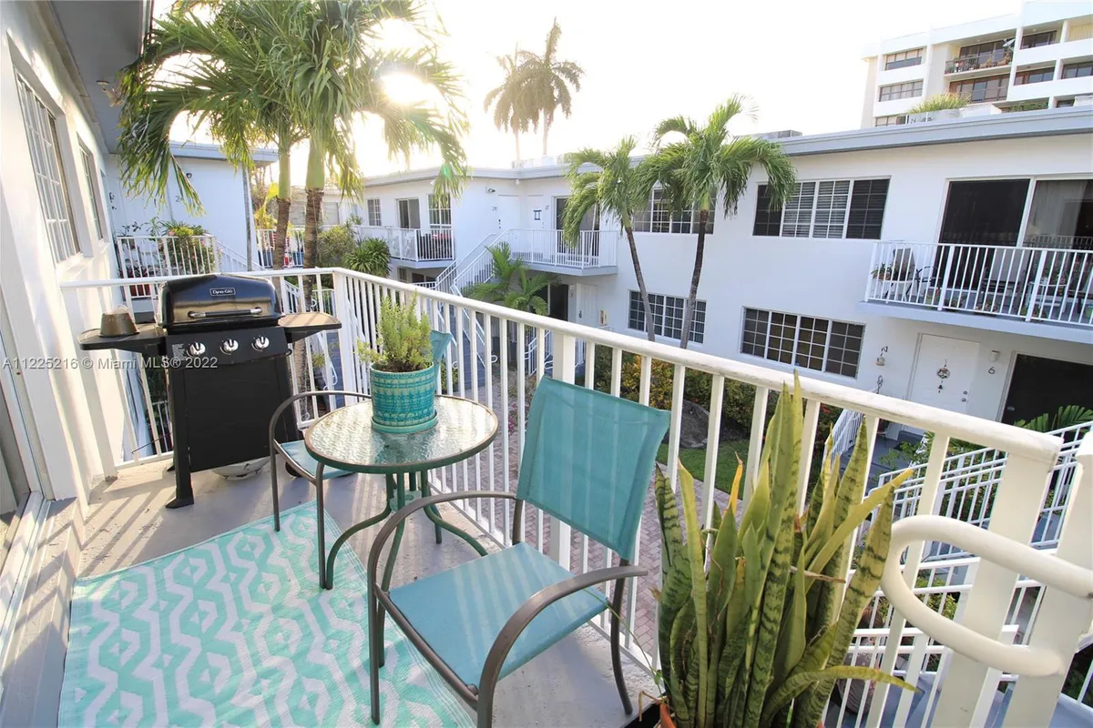 9260 Bay Harbor Ter # 22, Bay Harbor Islands FL 33154