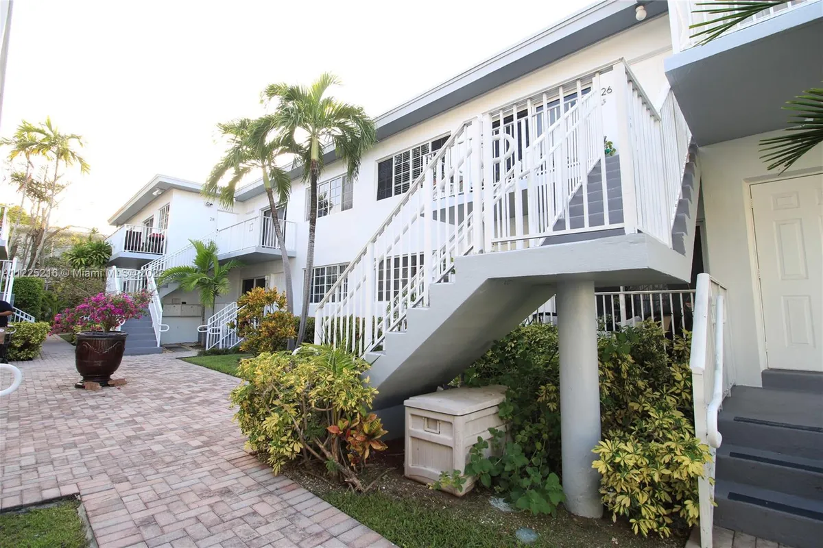 9260 Bay Harbor Ter # 22, Bay Harbor Islands FL 33154