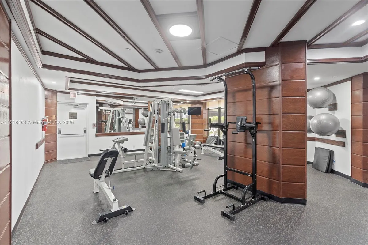 18181 NE 31st Ct # 2202, Aventura FL 33160