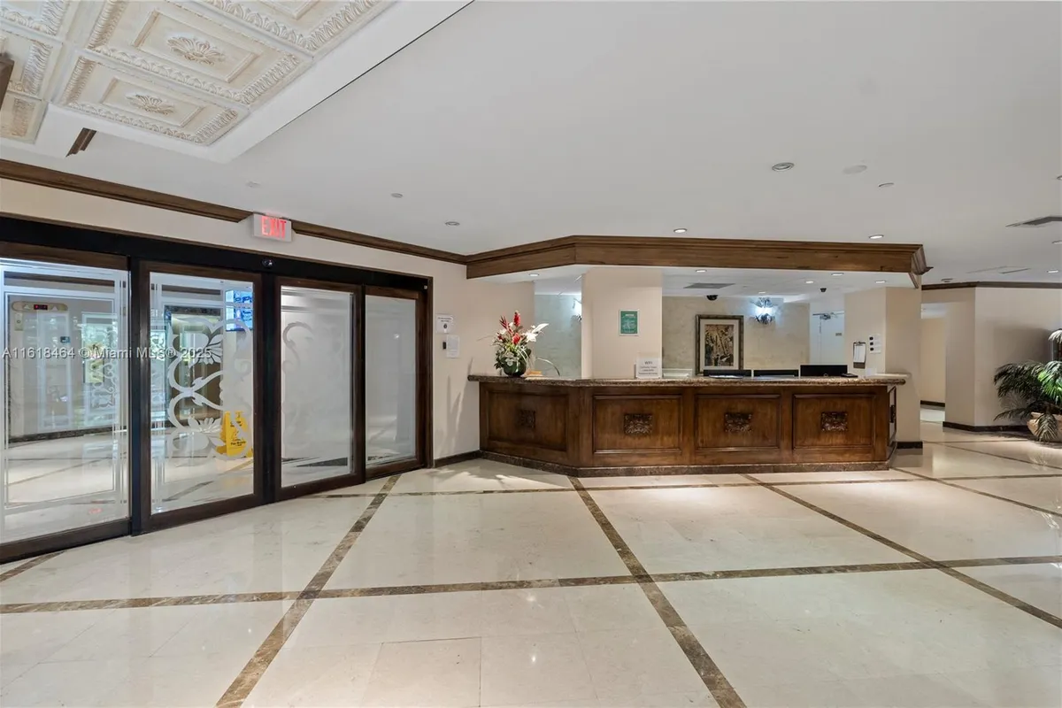 18181 NE 31st Ct # 2202, Aventura FL 33160