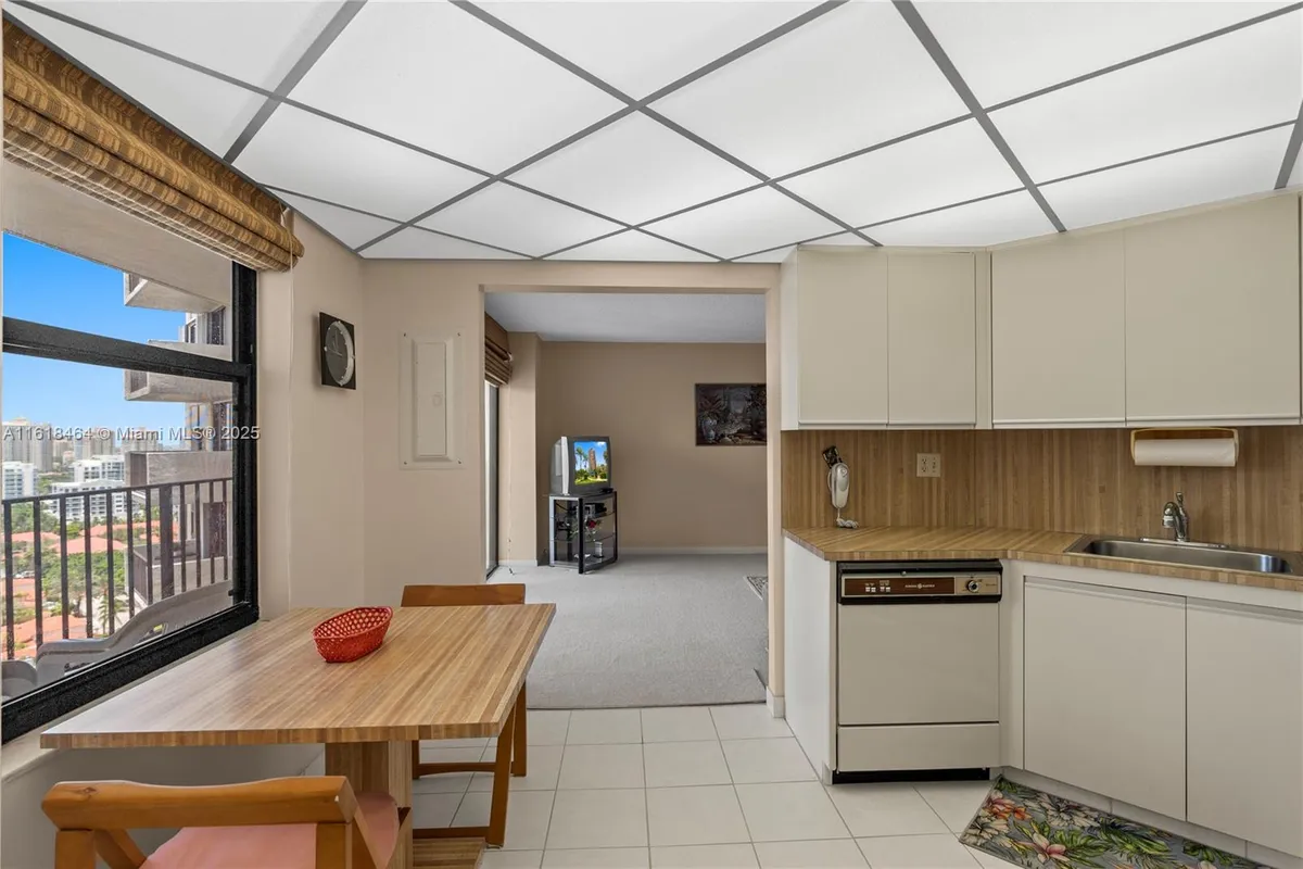 18181 NE 31st Ct # 2202, Aventura FL 33160