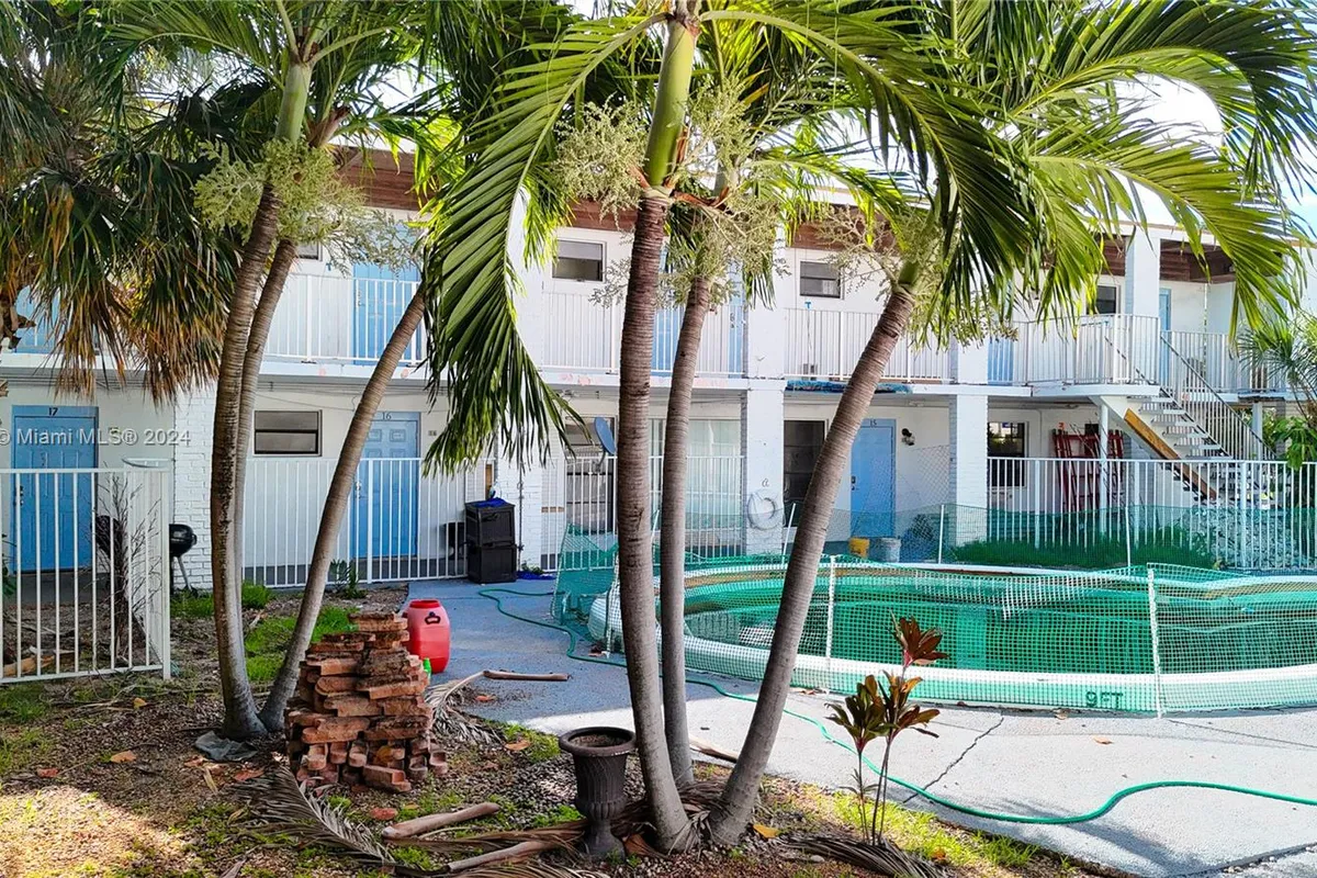 115 Inlet Way, Palm Beach Shores FL 33404