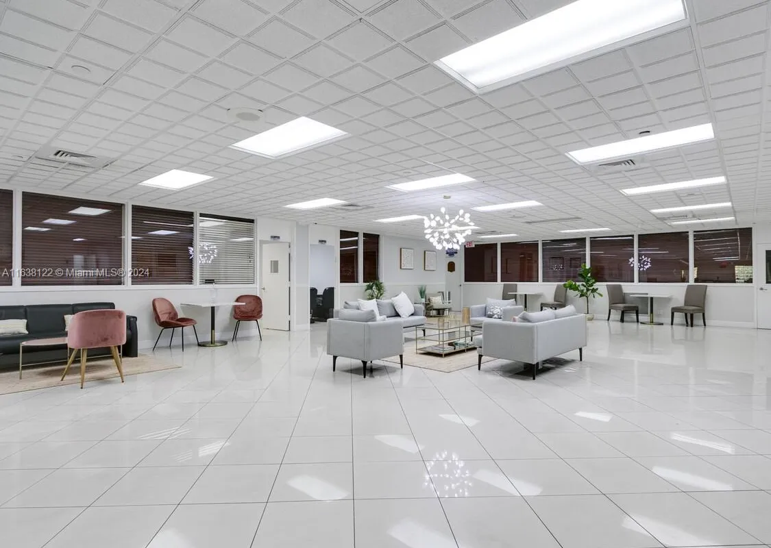 2801 Greene St, Hollywood FL 33020