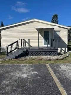 35250 SW 177th Ct 182, Homestead FL 33034