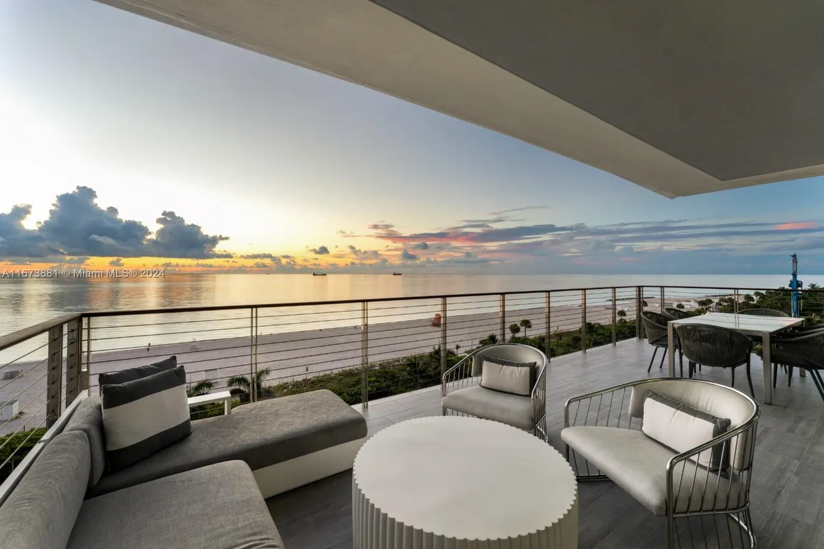 3651 Collins Ave # 800, Miami Beach FL 33140