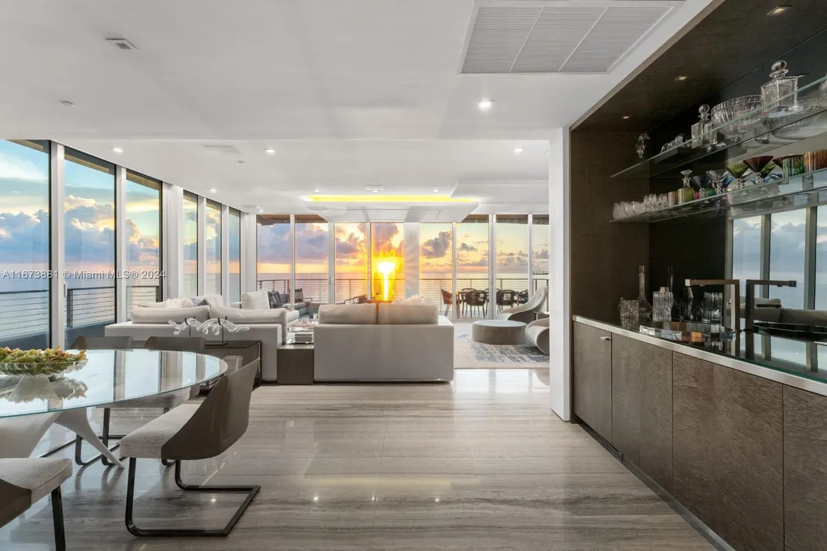 3651 Collins Ave # 800, Miami Beach FL 33140