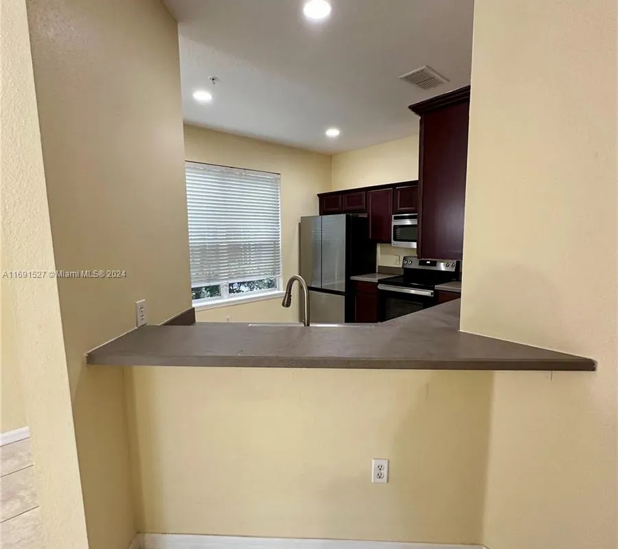 6430 S Goldenrod Rd # 15B, Other City - In The State Of Florida FL 32822