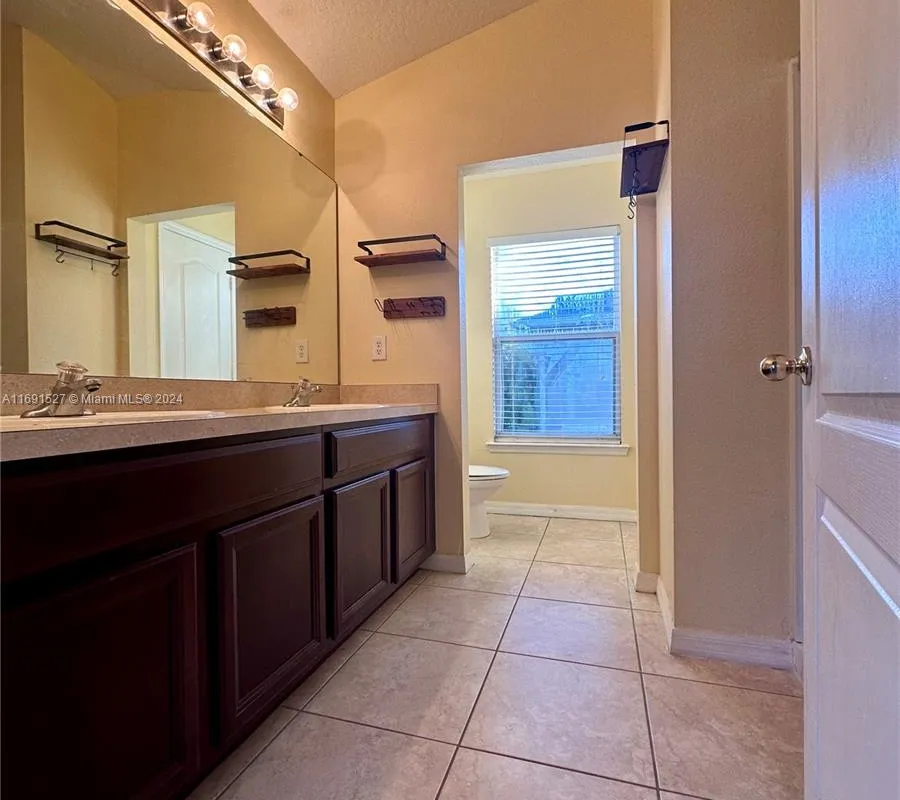 6430 S Goldenrod Rd # 15B, Other City - In The State Of Florida FL 32822