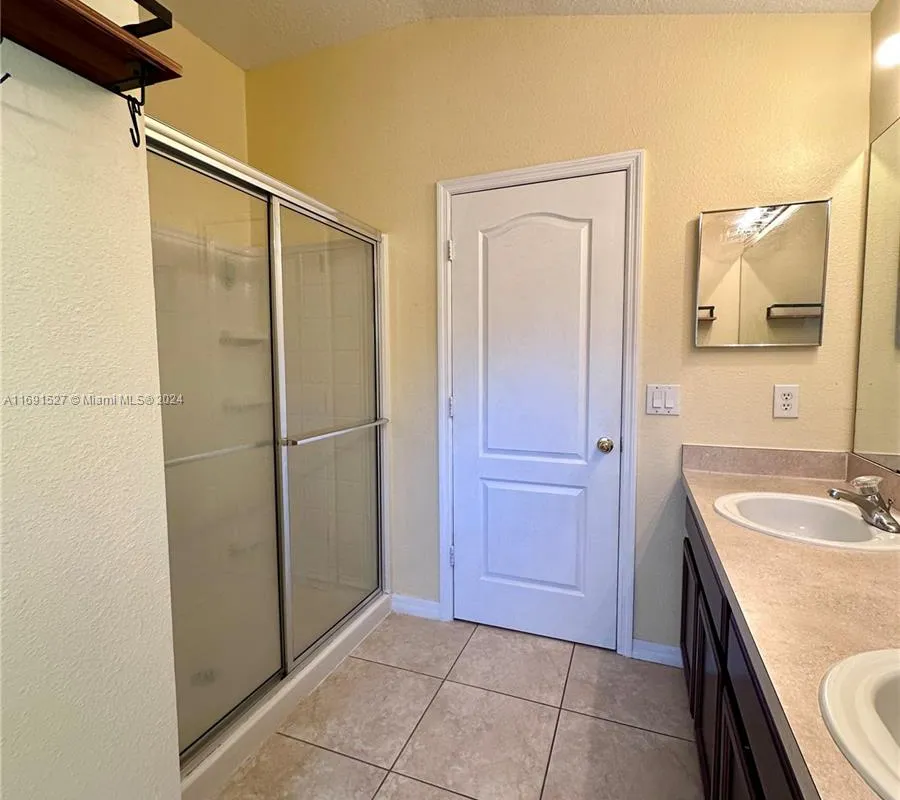 6430 S Goldenrod Rd # 15B, Other City - In The State Of Florida FL 32822