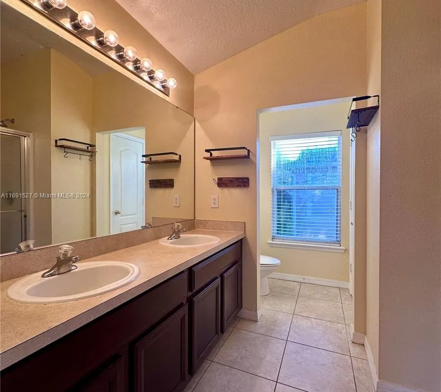 6430 S Goldenrod Rd # 15B, Other City - In The State Of Florida FL 32822