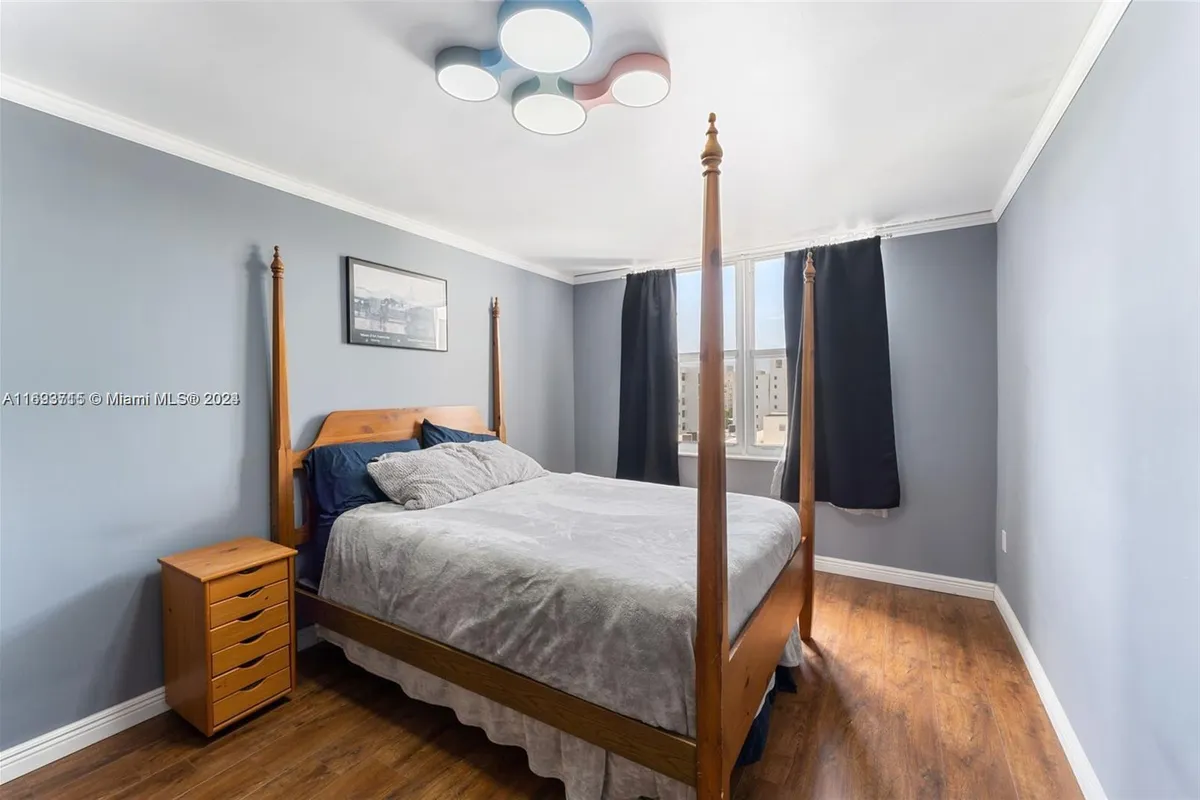 1080 94th St # 612, Bay Harbor Islands FL 33154