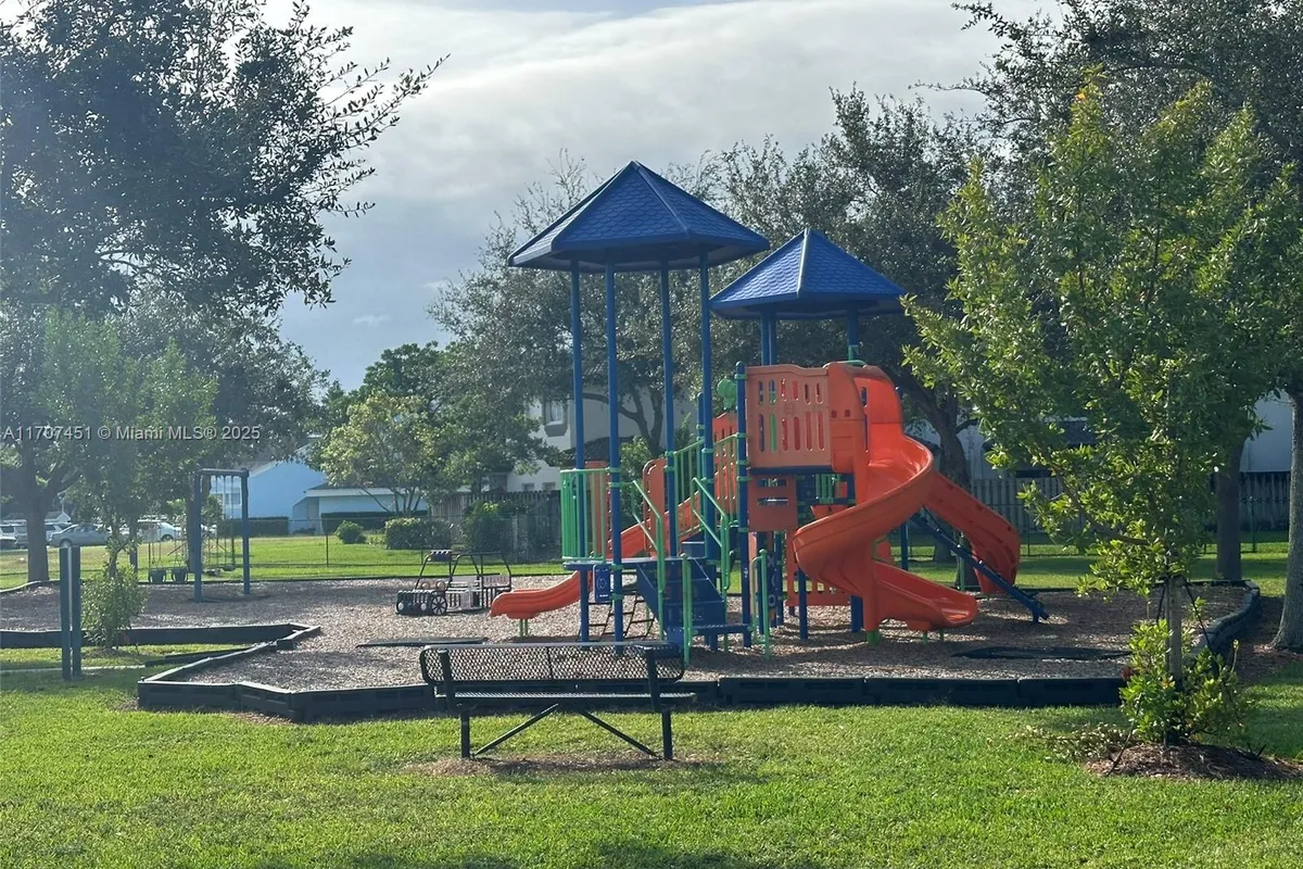 2306 SE 23rd Ter # 2306, Homestead FL 33035