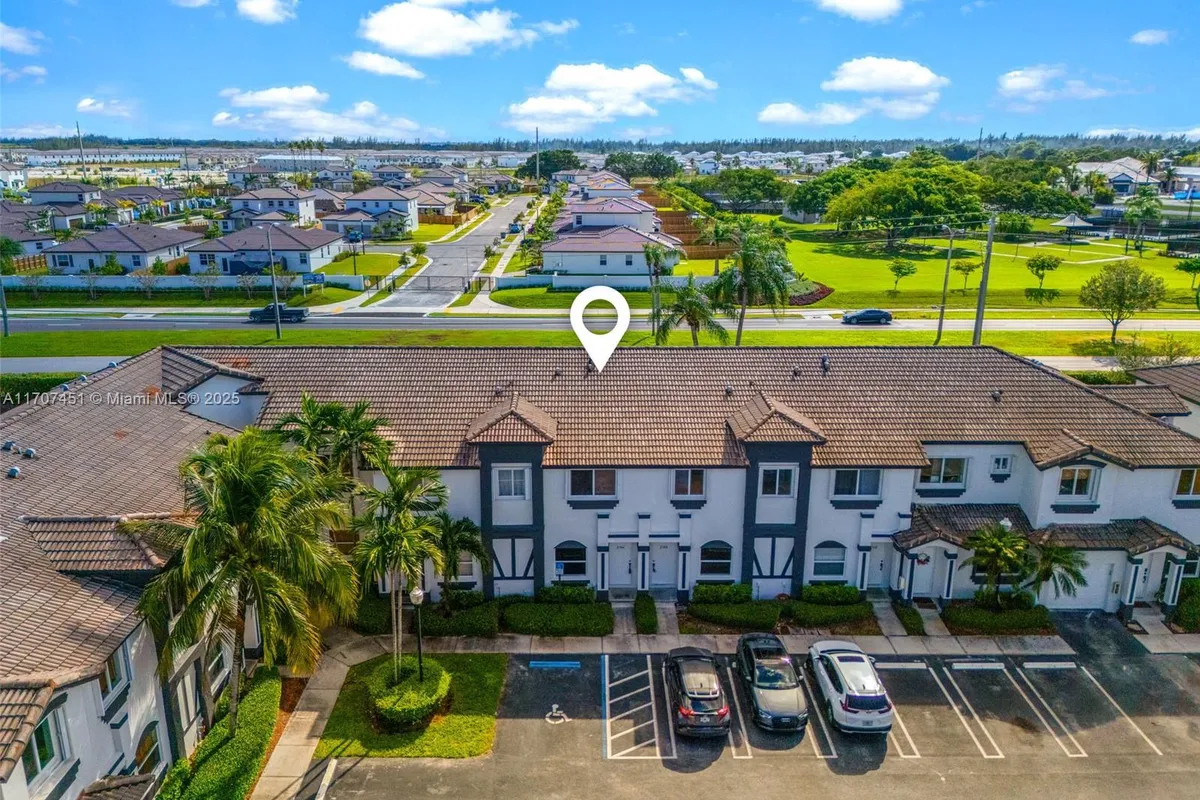 2306 SE 23rd Ter # 2306, Homestead FL 33035