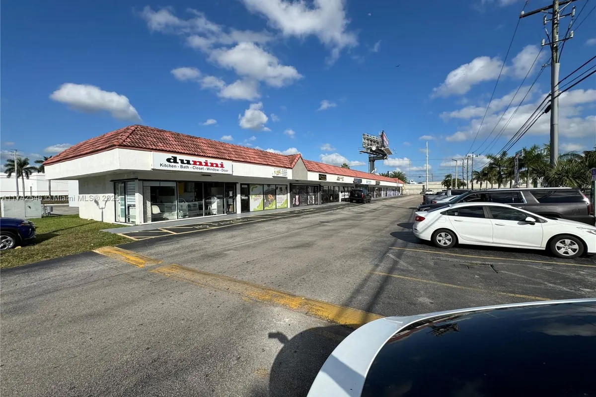 10550 NW 77 CT # 204, Hialeah Gardens FL 33016