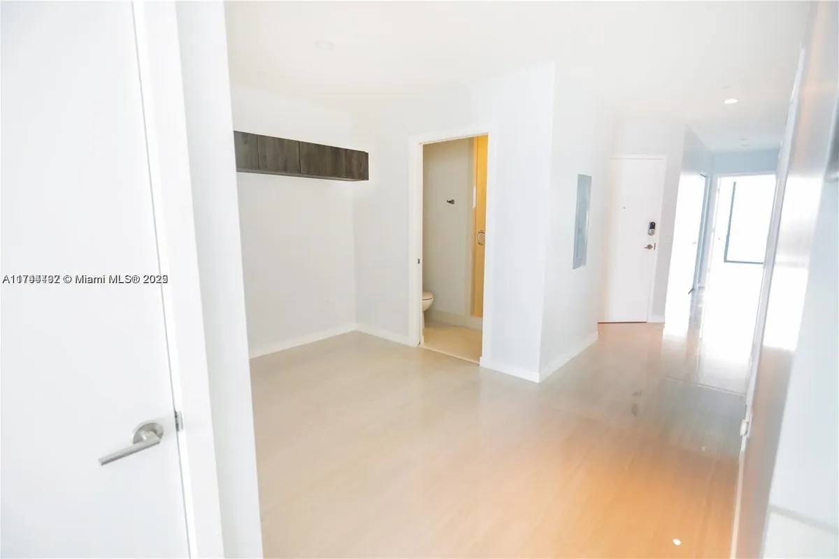 480 NE 31 St # 2007, Miami FL 33137