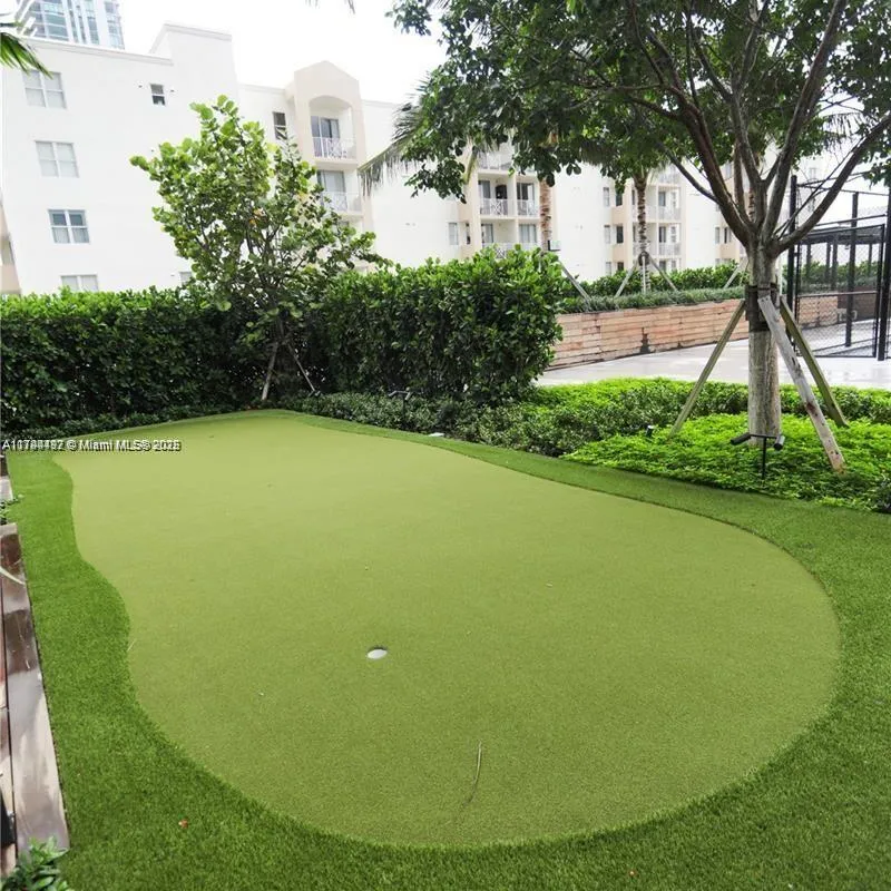 480 NE 31 St # 2007, Miami FL 33137